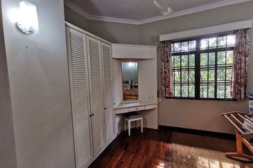 Kampung Warisan Condominium