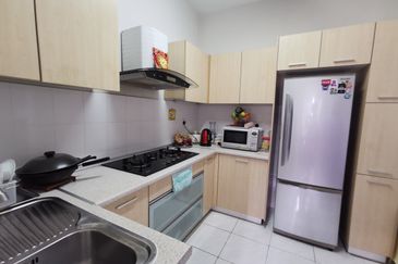 Seri Maya Condominium