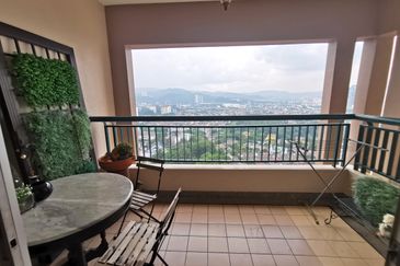 Seri Maya Condominium