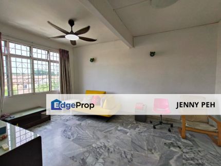 Low Floor 3 Bedroom Good Year Court 8 for Sale, Selangor, Subang