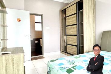 Seri Austin Luxury Apartment