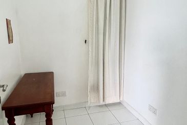 Seri Austin Luxury Apartment