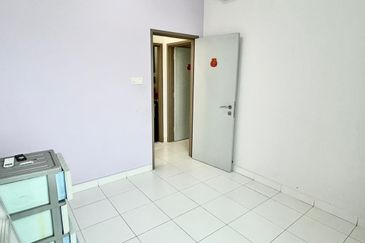 Seri Austin Luxury Apartment