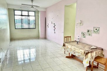 Indah Court Apartment