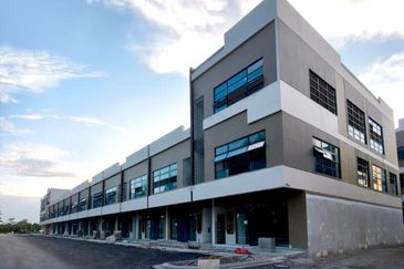 Horizon Hills Horizon Square Double Storey Shoplot Endlot for Rent