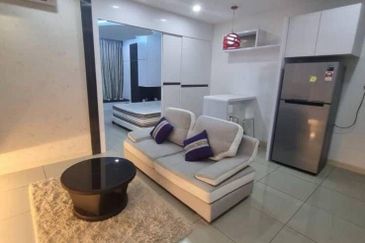 Dedaun Hijau (Greenfield Regency)