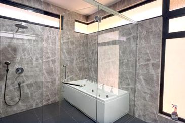 The Canal Garden South, Horizon Hills