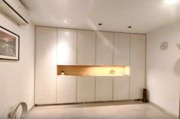 The Straits View, Bandar Baru Permas Jaya