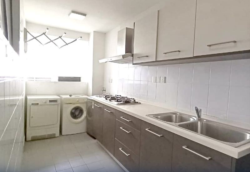 Ujana Executive Apartment