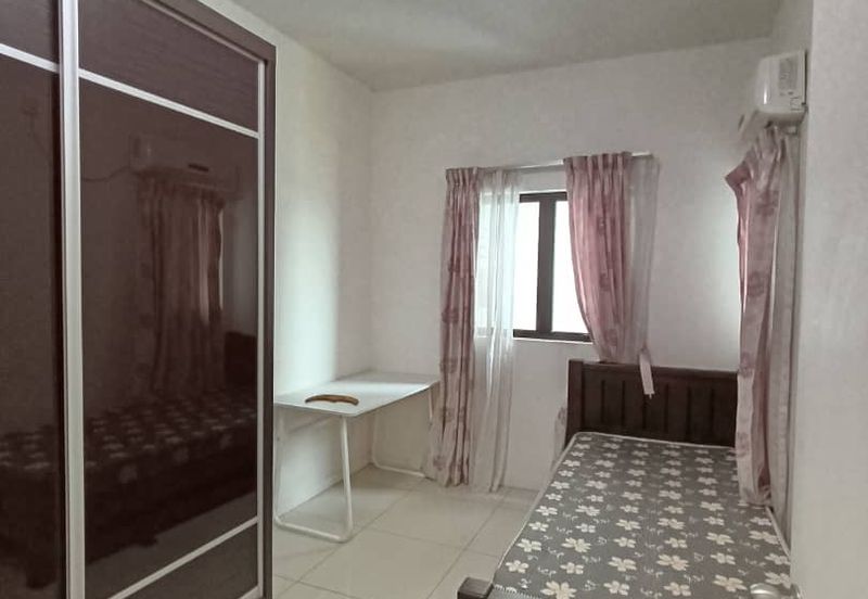 Ujana Executive Apartment