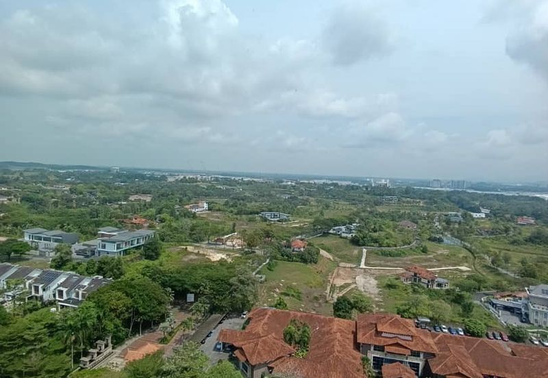 Ujana Executive Apartment