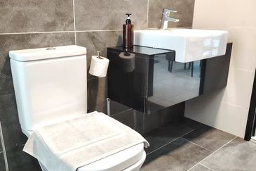 Almas @ Puteri Harbour