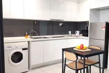 Almas @ Puteri Harbour