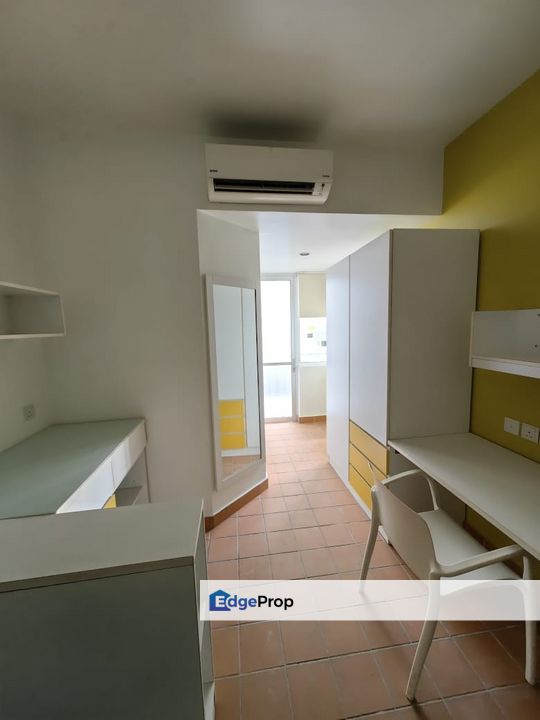 NEW RELEASE BELLOW MARKET PRICE UNIT, Selangor, Semenyih