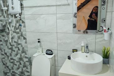 Arte Cheras @ Taman Midah