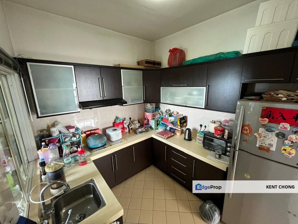 Super below market price , Desa Impiana Apartment , Puchong Prima , Puchong, Selangor, Puchong