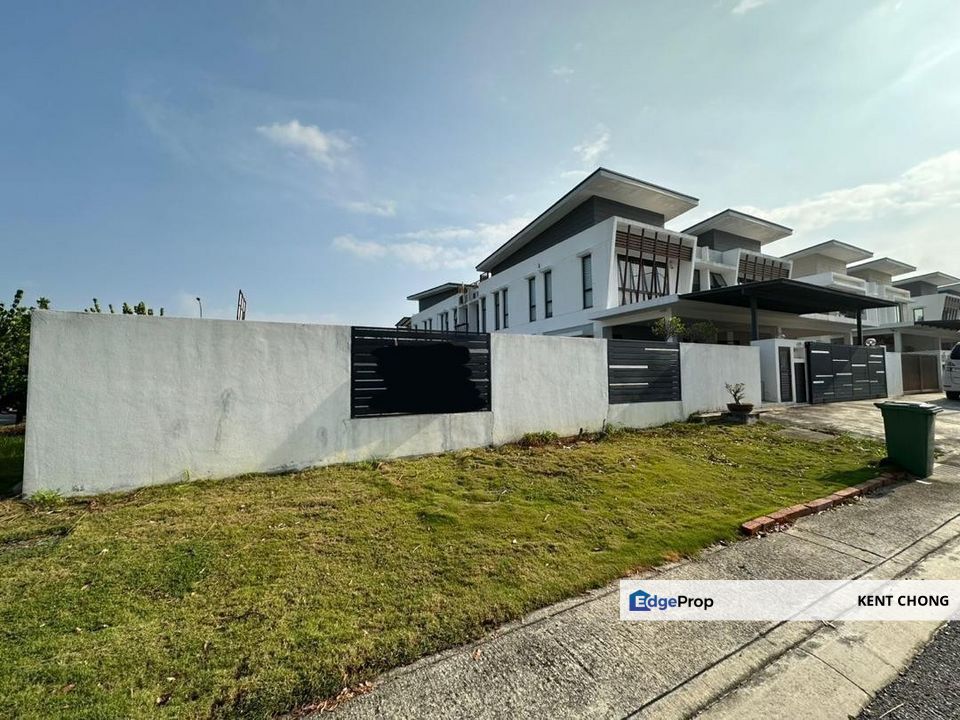 Corner unit Setia Ecohill 2 , Summer Breeze , Semenyih , Kajang, Selangor, Semenyih