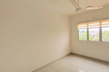 D'Cerrum Apartment @ Setia EcoHill