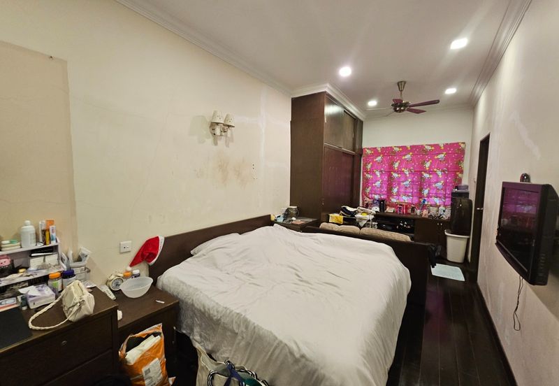 Taman Sungai Besi Indah