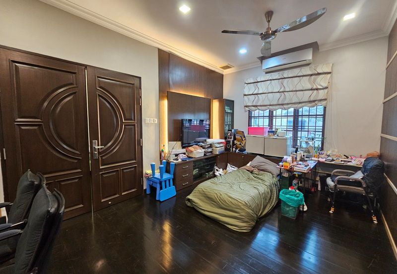 Taman Sungai Besi Indah