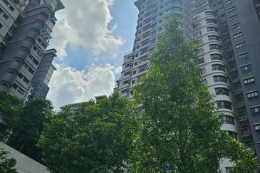 Maisson @ Platinum Apartment