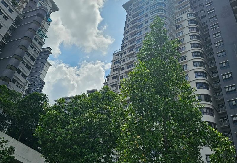 Maisson @ Platinum Apartment