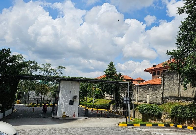 Maisson @ Platinum Apartment