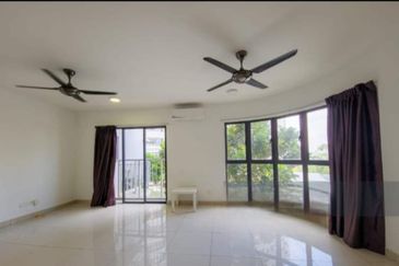 Maisson @ Platinum Apartment