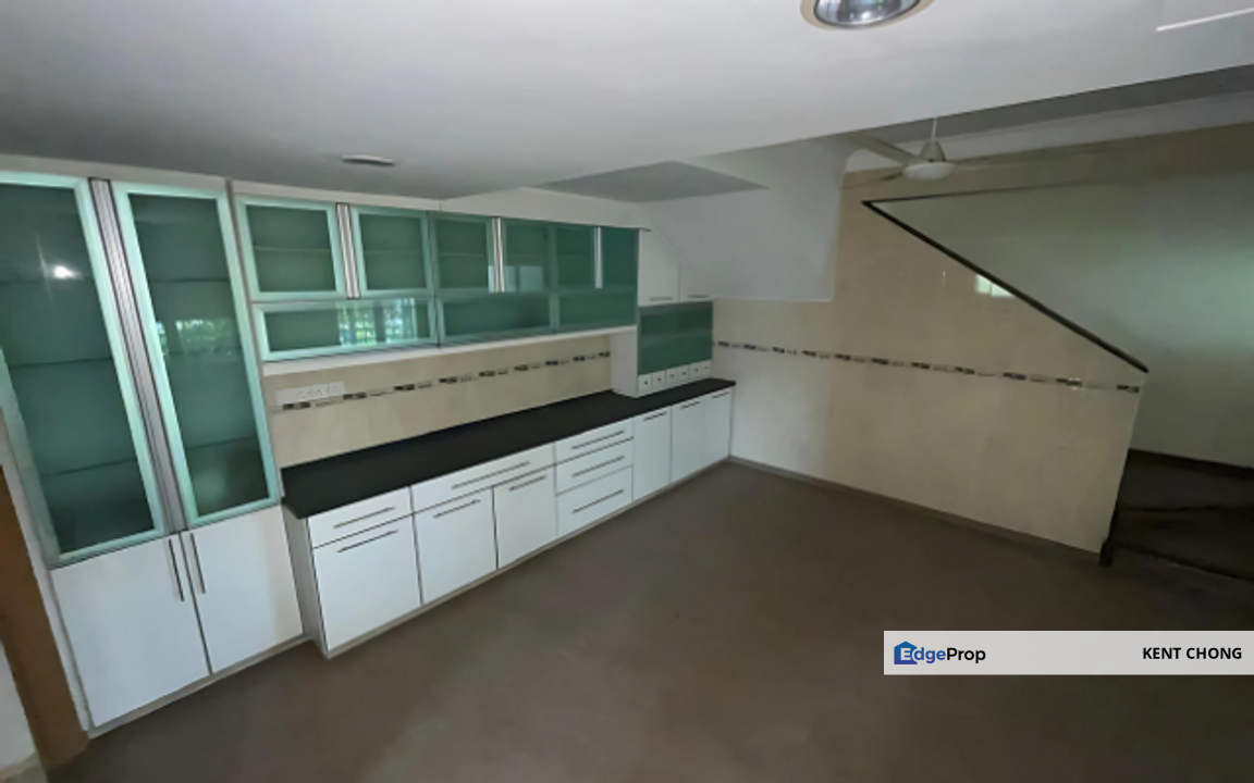 2.5 storey Semi D Taman Sri Jelok , Kajang , Kajang Perdana, Selangor, Kajang