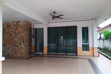 Desa Saujana Putra , Bangi , Kajang