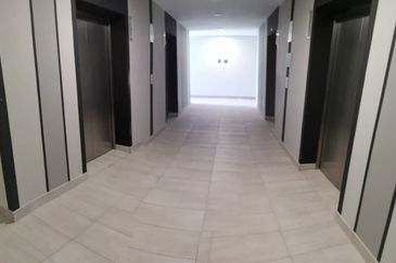 28 Boulevard (28 BLVD)