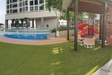 28 Boulevard (28 BLVD)