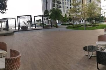 28 Boulevard (28 BLVD)