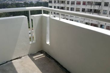 Vista Millennium Condominiums