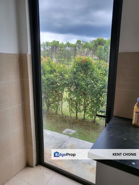 🏡 Diamond City Aster Semenyih – Renovated Double Storey, Selangor, Semenyih