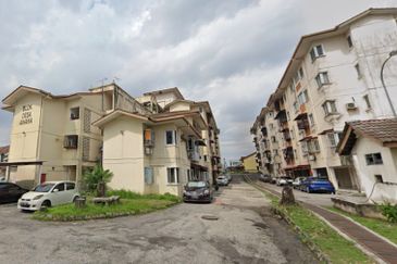 Blok Desa Awana Apartment