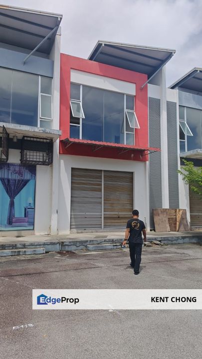 🔥 Ground Floor Shop Lot @ Nilai 3 Streetmall | Rm390k, Negeri Sembilan, Nilai