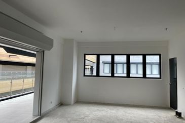 Ecohill Walk Mall, Setia Ecohill