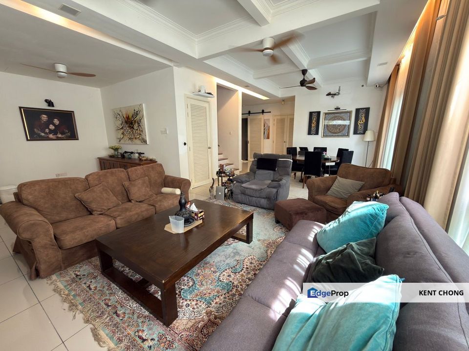 3sty Semi-D 38x80 Taman Sunville Sg Long Kajang Renovated Freehold, Selangor, Kajang