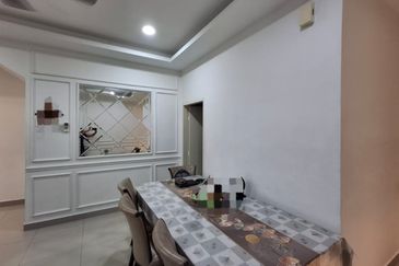 Crescent Park Townvilla