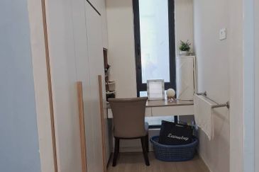 Crescent Park Townvilla