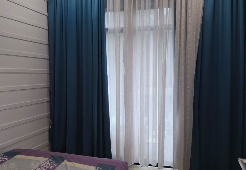 Crescent Park Townvilla