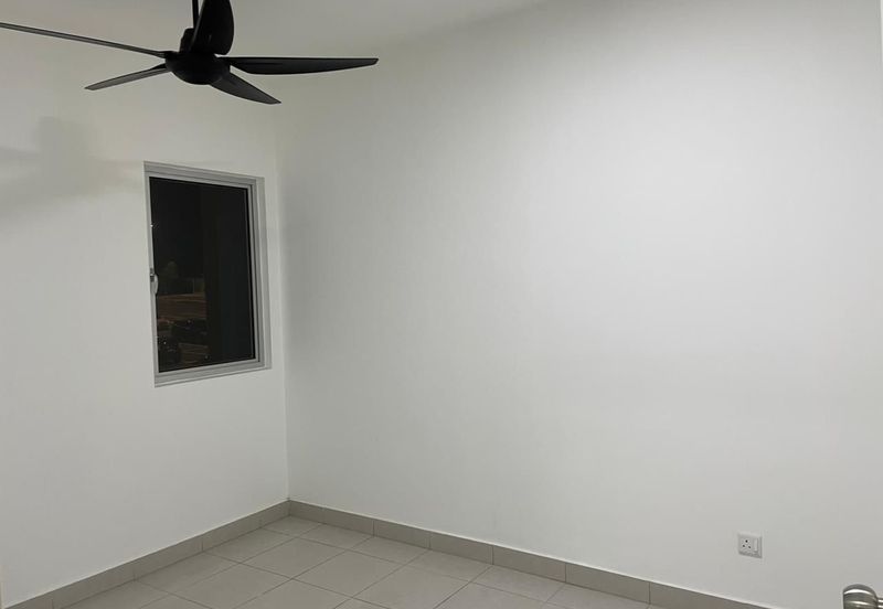 {Kitchen cabinet} Harmoni Apartment , Eco Majestic , Semenyih