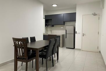 {Kitchen cabinet} Harmoni Apartment , Eco Majestic , Semenyih