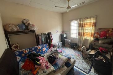 2Sty EL Extra 10ft Land at Impian Sejati @ Saujana Impian @ RM2600/mth