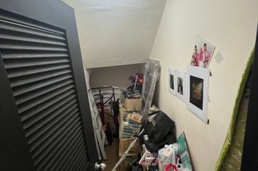 2Sty EL Extra 10ft Land at Impian Sejati @ Saujana Impian @ RM2600/mth