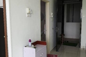 Kiara Plaza Service Apartment @ Semenyih