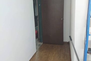 Taman Sri Tanjung (Semenyih) Flat