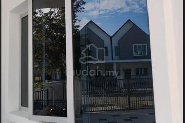 Ebonylane @ Eco Forest