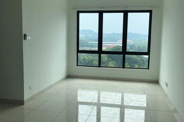 Kiara Plaza Service Apartment @ Semenyih